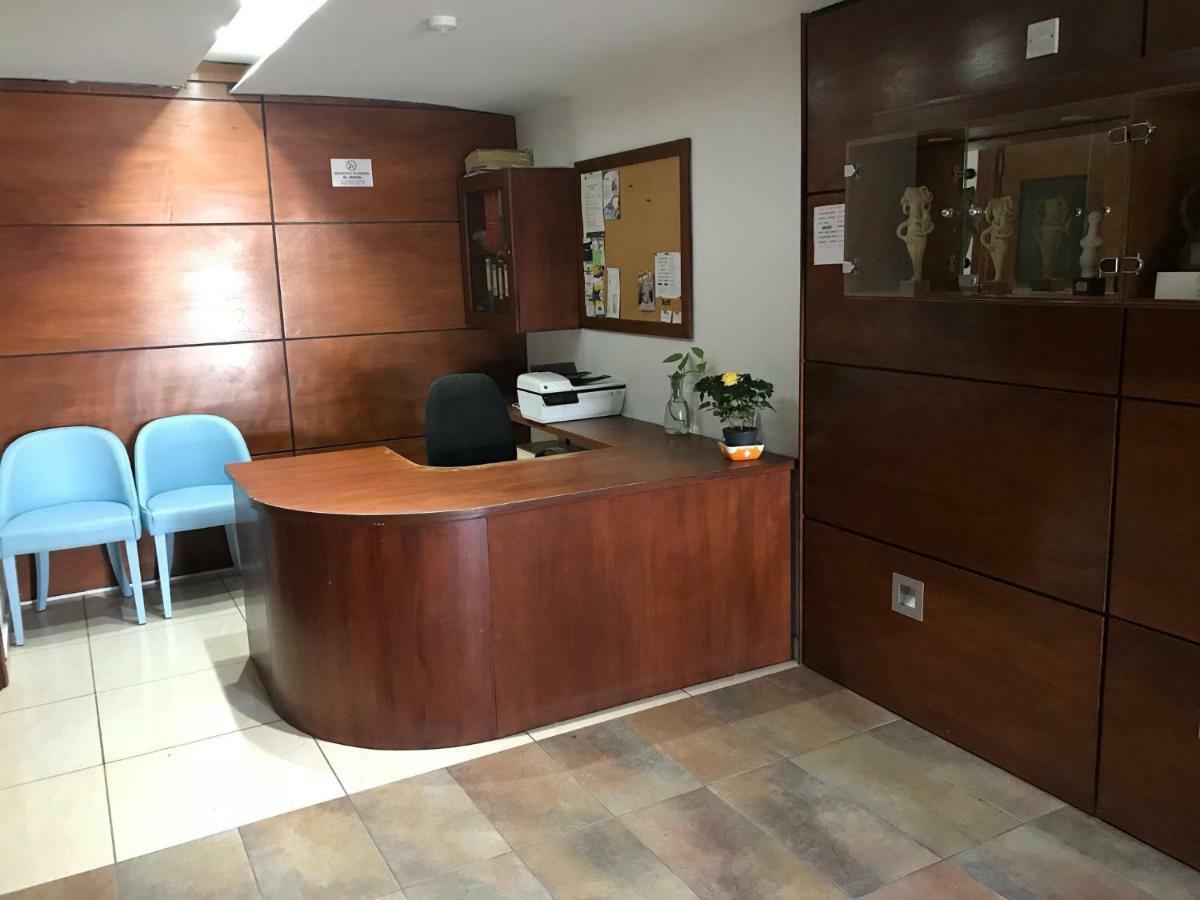 Sea View Central Apt Ithaki ลาร์นาคา ภายนอก รูปภาพ
